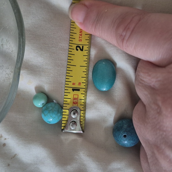 Crafters Semi precious predrilled lot - Picture 4 of 5